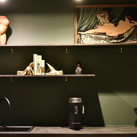 Volupte - L0ve R00m Apartament